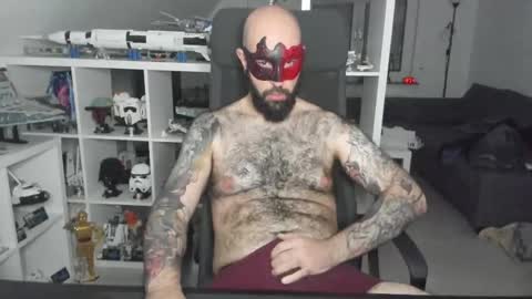 Robert online show from 10.29.25