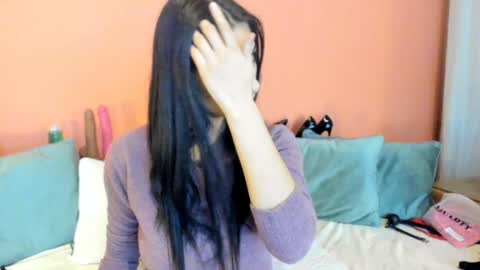 Snapshot of dirtybeya chatting on 01.19.25 Dirtybeya online show from 01.19.25