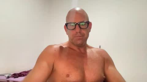 Snapshot of dirtydanlondon chatting on 02.24.26 Dirtydanlondon online show from 02.24.26