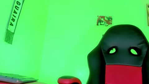 Naomy  online show from 09.27.25