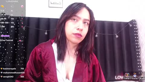 Snapshot of dirtylittleslutt_ chatting on 01.06.25 Nemesis online show from 01.06.25