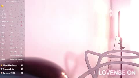 Snapshot of dirtylittleslutt_ chatting on 01.11.25 Nemesis online show from 01.11.25