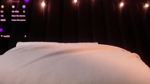 Snapshot of dirtylittleslutt_ chatting on 01.14.25 Nemesis online show from 01.14.25