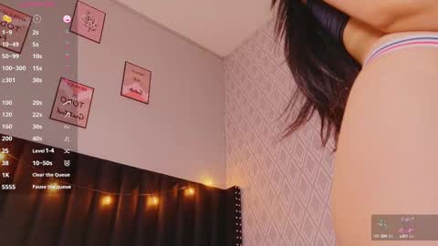 Snapshot of dirtylittleslutt_ chatting on 09.14.25 Nemesis online show from 09.14.25