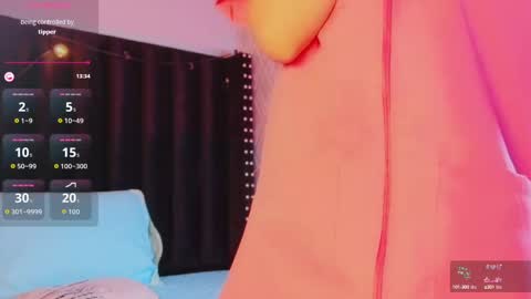 Snapshot of dirtylittleslutt_ chatting on 10.05.25 Nemesis online show from 10.05.25