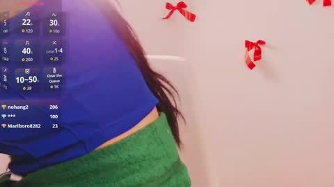 Snapshot of dirtylittleslutt_ chatting on 10.11.25 Nemesis online show from 10.11.25