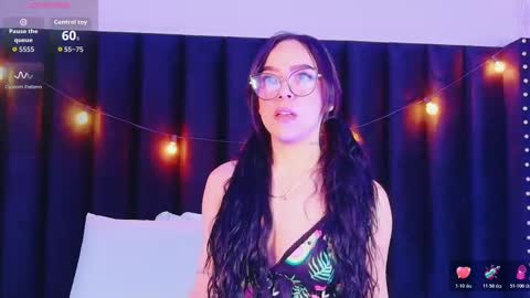 Snapshot of dirtylittleslutt_ chatting on 10.21.25 Nemesis online show from 10.21.25