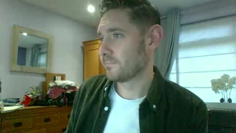 Snapshot of dirtylondon729 chatting on 01.12.26 Exhibitionist Ben online show from 01.12.26