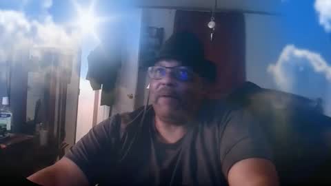 Snapshot of dirtyoman2ya chatting on 11.13.25 dirtyoman2ya online show from 11.13.25