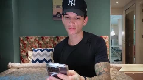 Snapshot of dirtyprettyboi chatting on 12.16.24 buy tokens with link online show from 12.16.24
