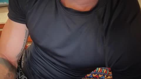 Snapshot of dirtyprettyboi chatting on 01.16.25 buy tokens with link online show from 01.16.25