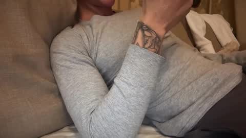 Snapshot of dirtyprettyboi chatting on 01.30.25 buy tokens with link online show from 01.30.25