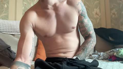 Snapshot of dirtyprettyboi chatting on 02.17.25 buy tokens with link online show from 02.17.25