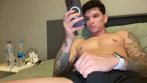 Snapshot of dirtyprettyboi chatting on 03.01.25 buy tokens with link online show from 03.01.25