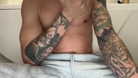 Snapshot of dirtyprettyboi chatting on 09.12.25 buy tokens with link online show from 09.12.25