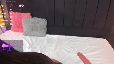 Soffie - Valentina - Yuya  Astro online show from 02.04.25