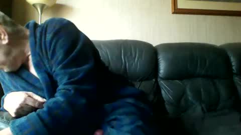 Snapshot of discovery63 chatting on 12.31.24 discovery63 online show from 12.31.24