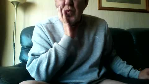 Snapshot of discovery63 chatting on 01.03.25 discovery63 online show from 01.03.25