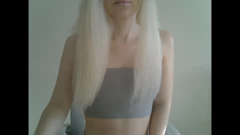 DitaMilton online show from 02.28.25