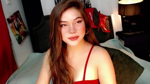 Divine Alexaa online show from 09.16.25