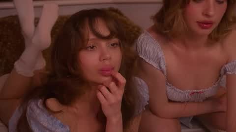 Eva and Lucia online show from 09.26.25