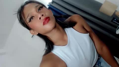 Snapshot of divine_sawanta chatting on 09.14.25 SAWANTA online show from 09.14.25