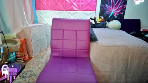 Jade Divyne online show from 12.04.24