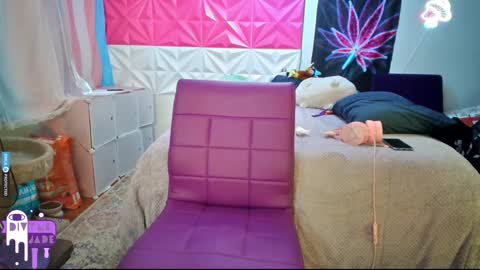 Jade Divyne online show from 12.10.24