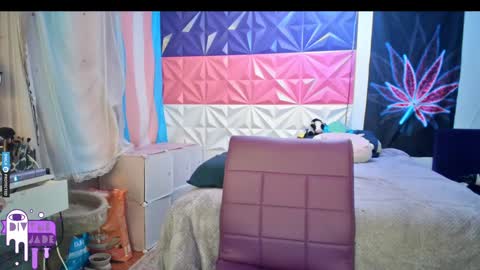 Jade Divyne online show from 12.24.24