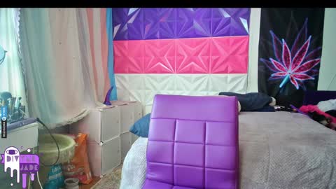 Jade Divyne online show from 12.27.24