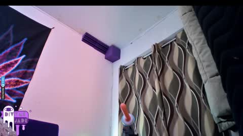 Jade Divyne online show from 02.15.25