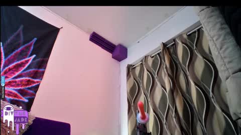 Jade Divyne online show from 02.16.25