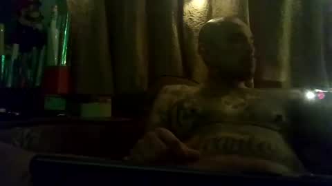 Snapshot of dixienormes chatting on 12.16.24 dixienormes online show from 12.16.24