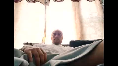 Snapshot of dixienormes chatting on 03.22.26 dixienormes online show from 03.22.26