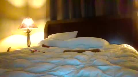 Snapshot of dixiepixie777 chatting on 11.17.25 dixiepixie777 online show from 11.17.25