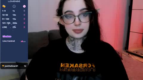 dixipixi_ online show from 03.06.25