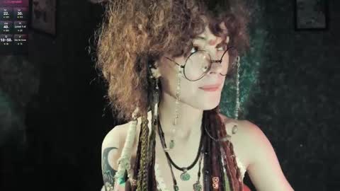 Snapshot of dizer_clop chatting on 09.26.25 Dizer online show from 09.26.25