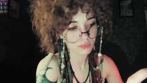 Snapshot of dizer_clop chatting on 09.28.25 Dizer online show from 09.28.25