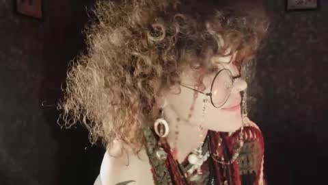 Snapshot of dizer_clop chatting on 10.07.25 Dizer online show from 10.07.25