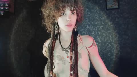 Snapshot of dizer_clop chatting on 10.17.25 Dizer online show from 10.17.25