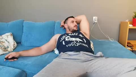 STR8 BOYv online show from 12.11.24