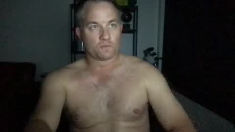 TriflinYoBitch online show from 10.15.25