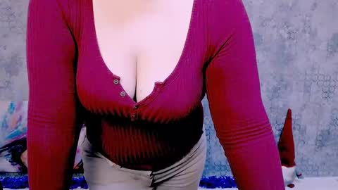 djullia online show from 12.30.24