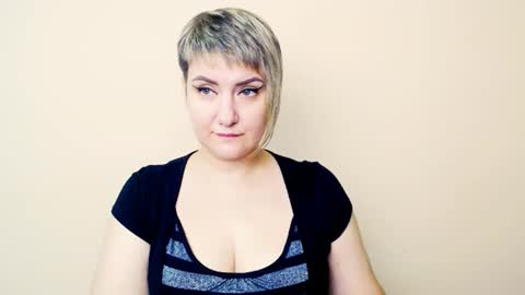 djullia online show from 10.10.25