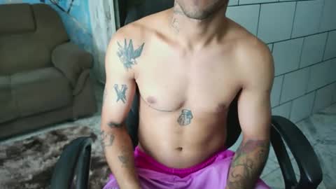Snapshot of dmacedo96 chatting on 12.11.24 AmigodotadoZL online show from 12.11.24