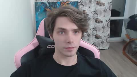 Snapshot of dmitryromanov chatting on 03.08.25 Dead A online show from 03.08.25