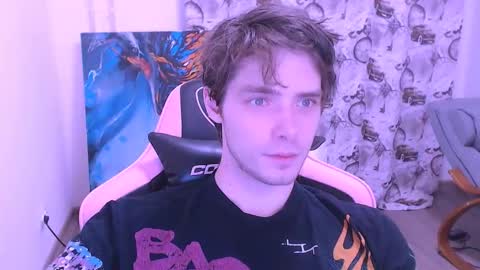 Snapshot of dmitryromanov chatting on 10.12.25 Dead A online show from 10.12.25