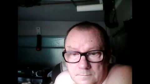 Snapshot of dobrybogdan chatting on 11.09.25 dobrybogdan online show from 11.09.25