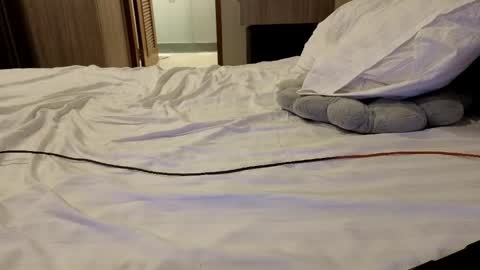 Alex online show from 04.18.26