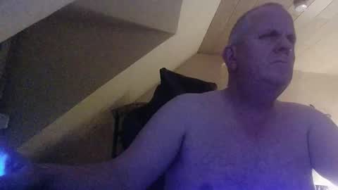 doggy2629 online show from 12.19.25